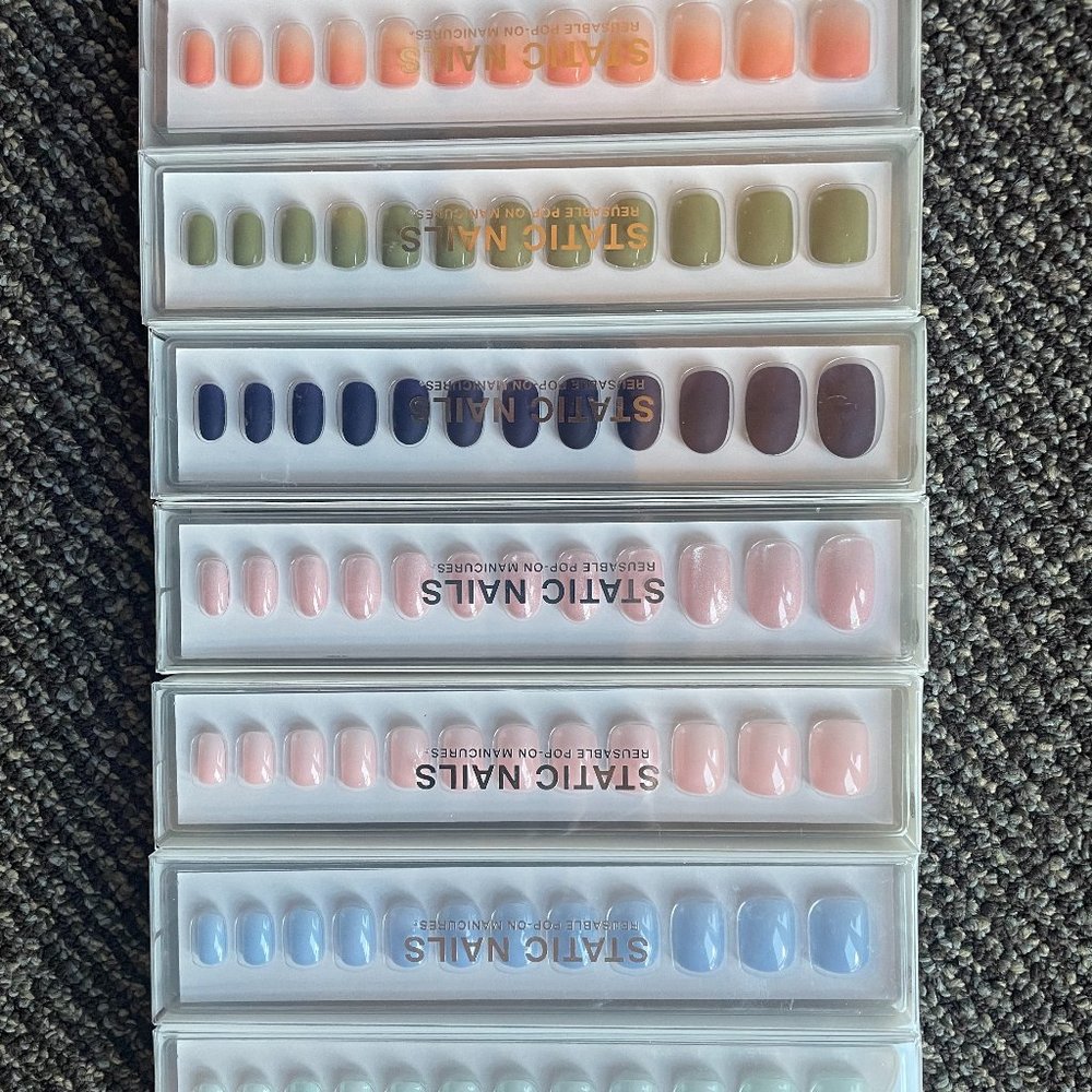 Static Nails Reusable Pop-On Manicure Assortment
